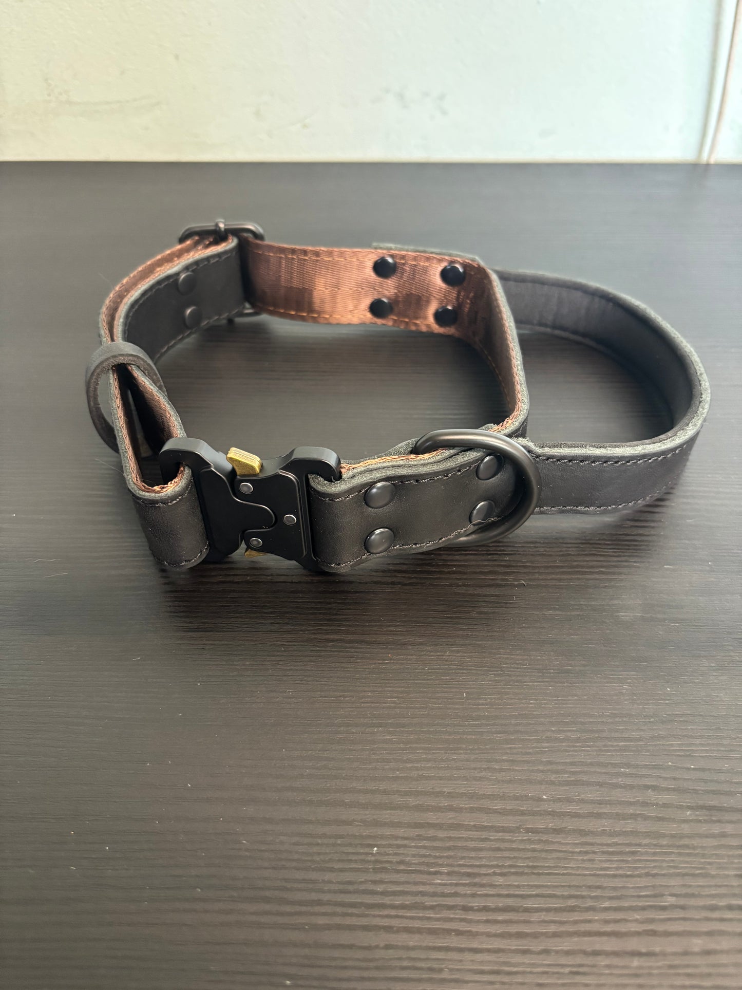 Leather Agitation Collar